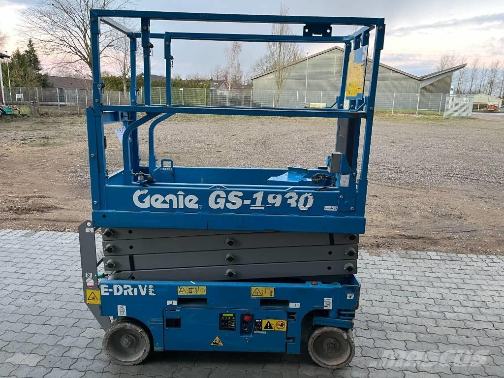 Genie GS 1930E-Drive رافعات مقصية الشكل