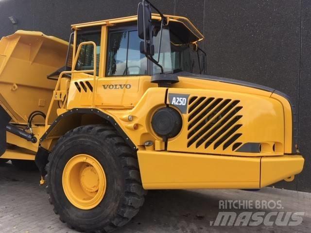 Volvo A25D ساحبات مفصلية