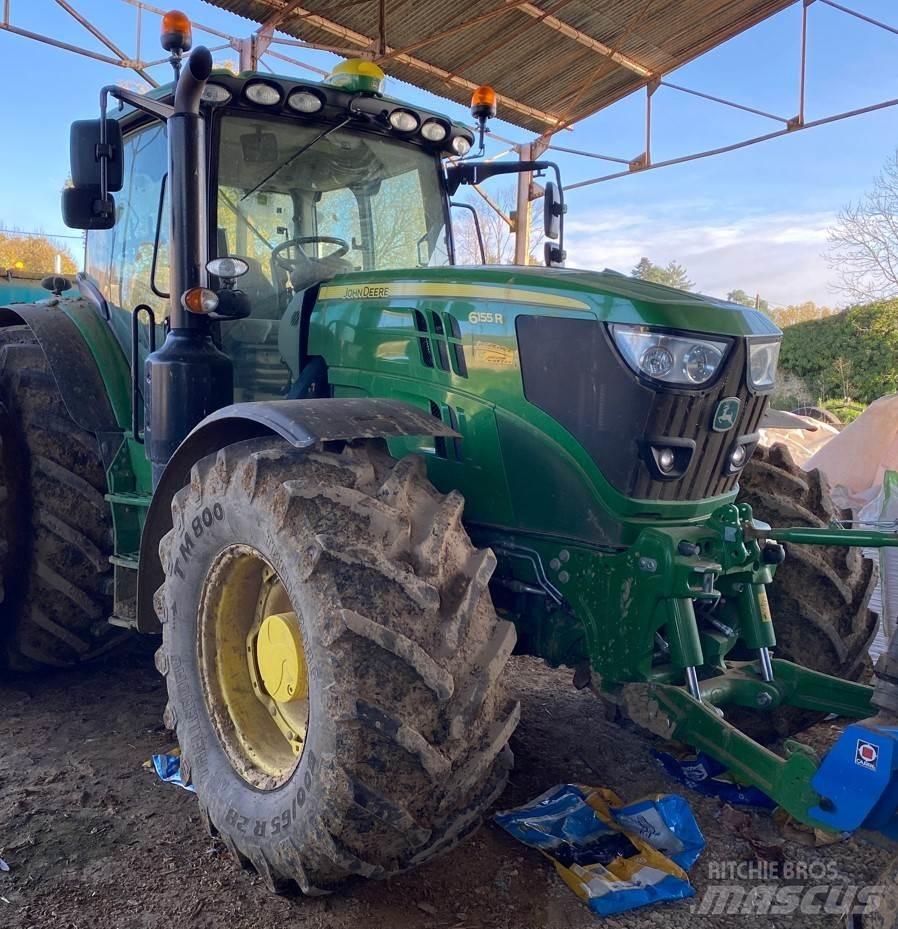 John Deere 6155R الجرارات