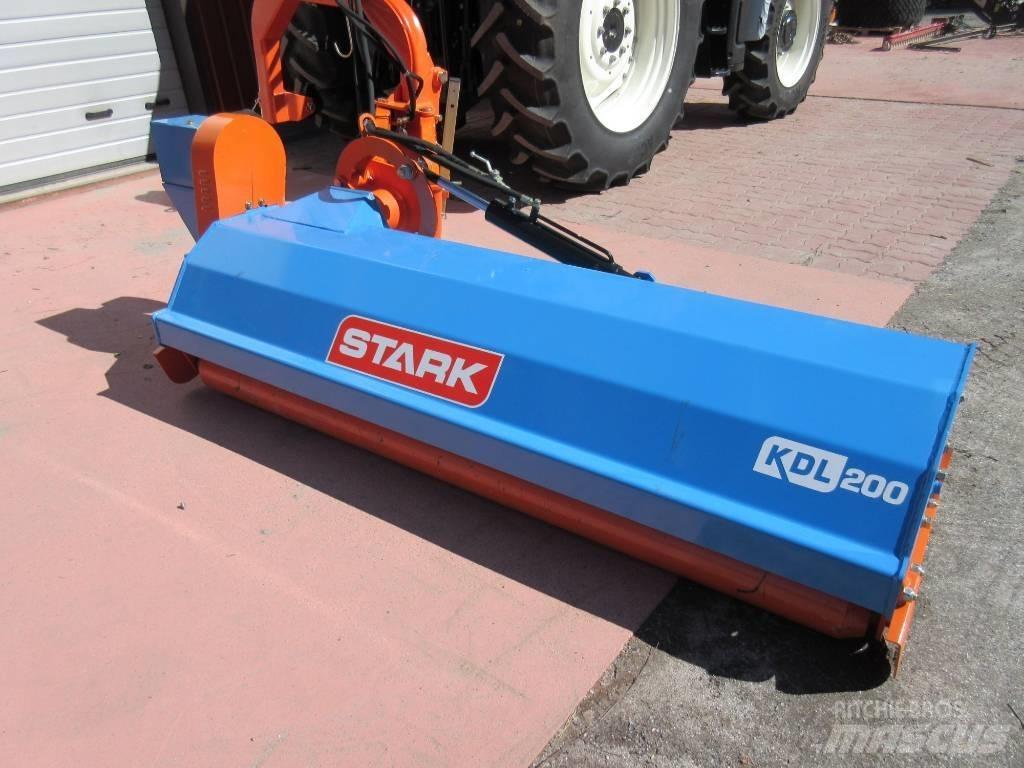 Stark KDL 220 جزازات وأغطية المراعي
