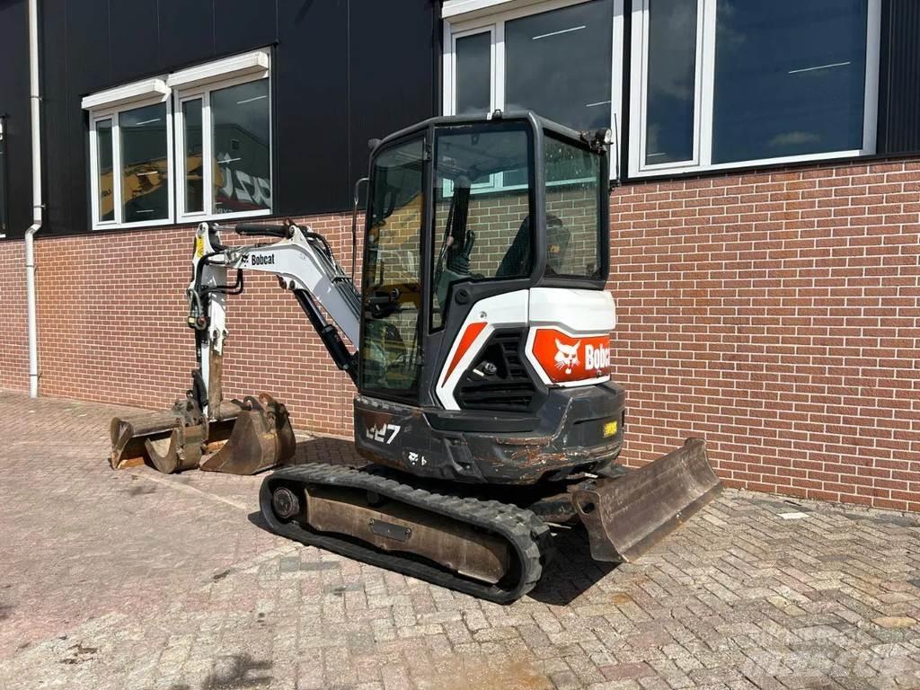 Bobcat E27 حفارات صغيرة أقل من 7 طن (حفارات صغيرة)