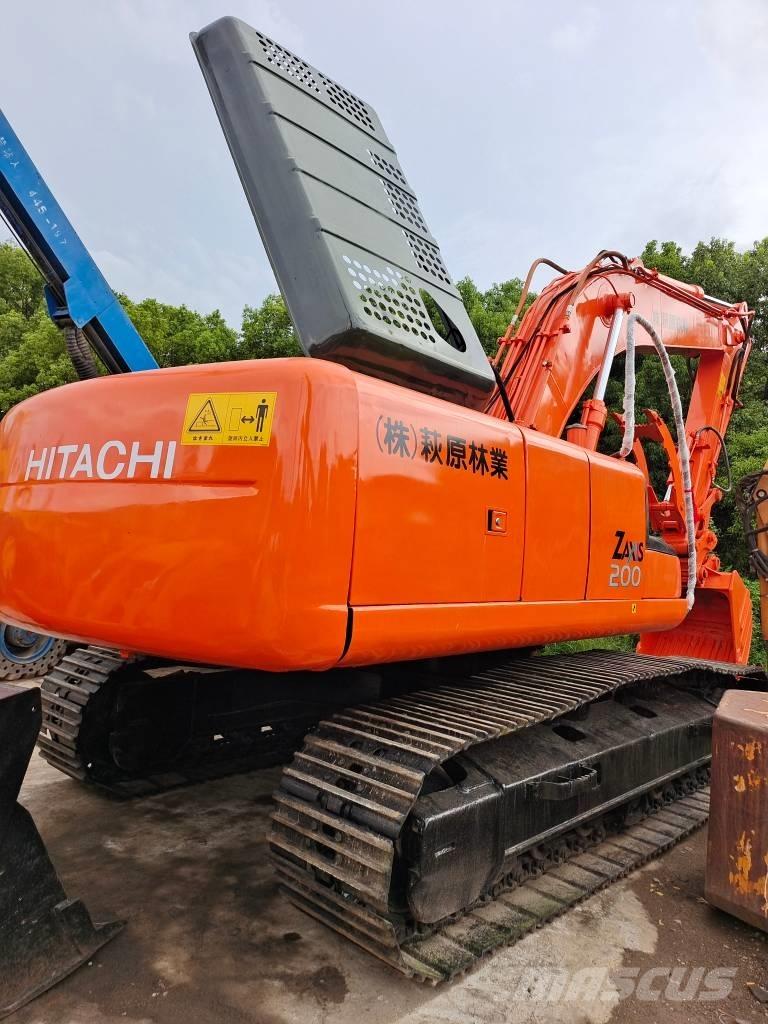Hitachi ZAXIS 200-3G حفارات زحافة