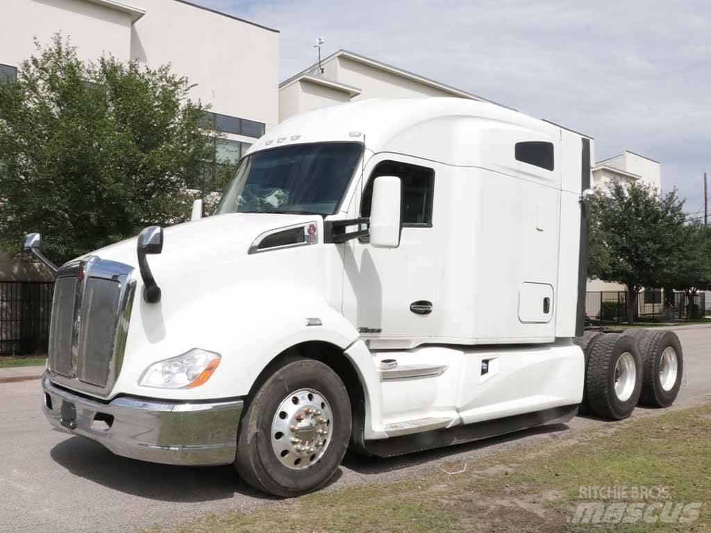 Kenworth T 680 وحدات الجر