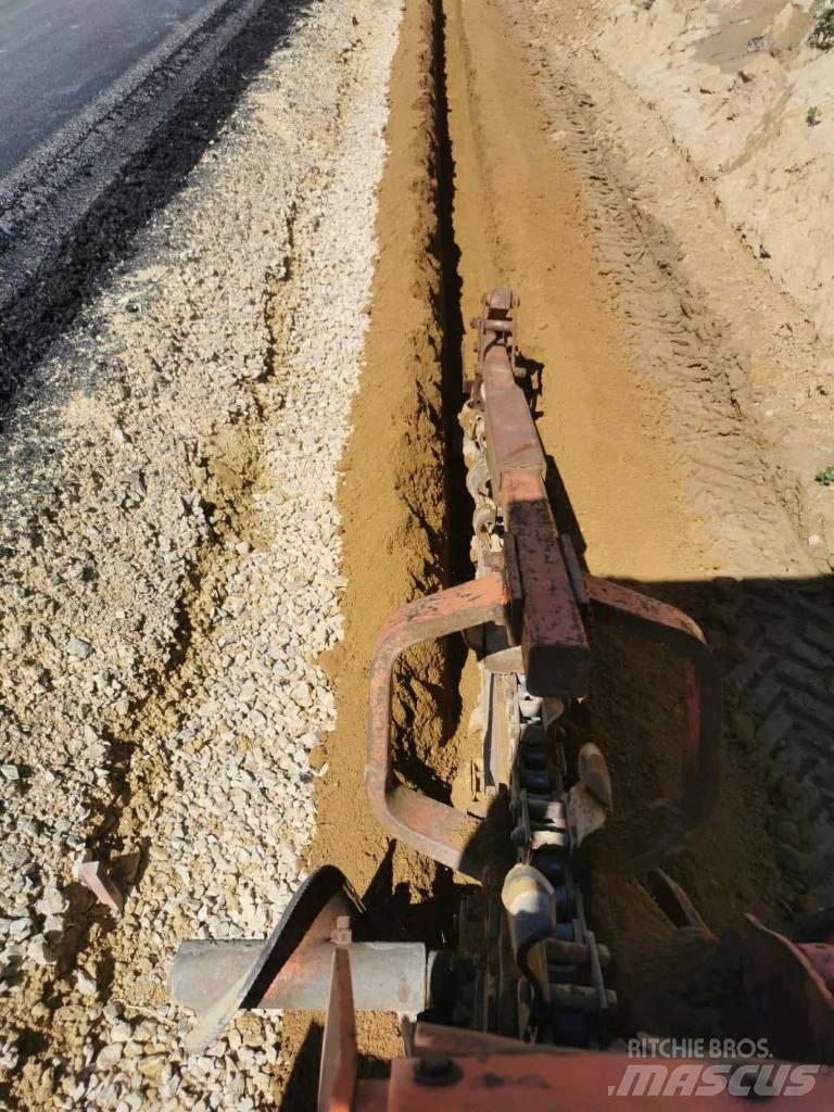 Ditch Witch 3500 ماكينات حفر خنادق