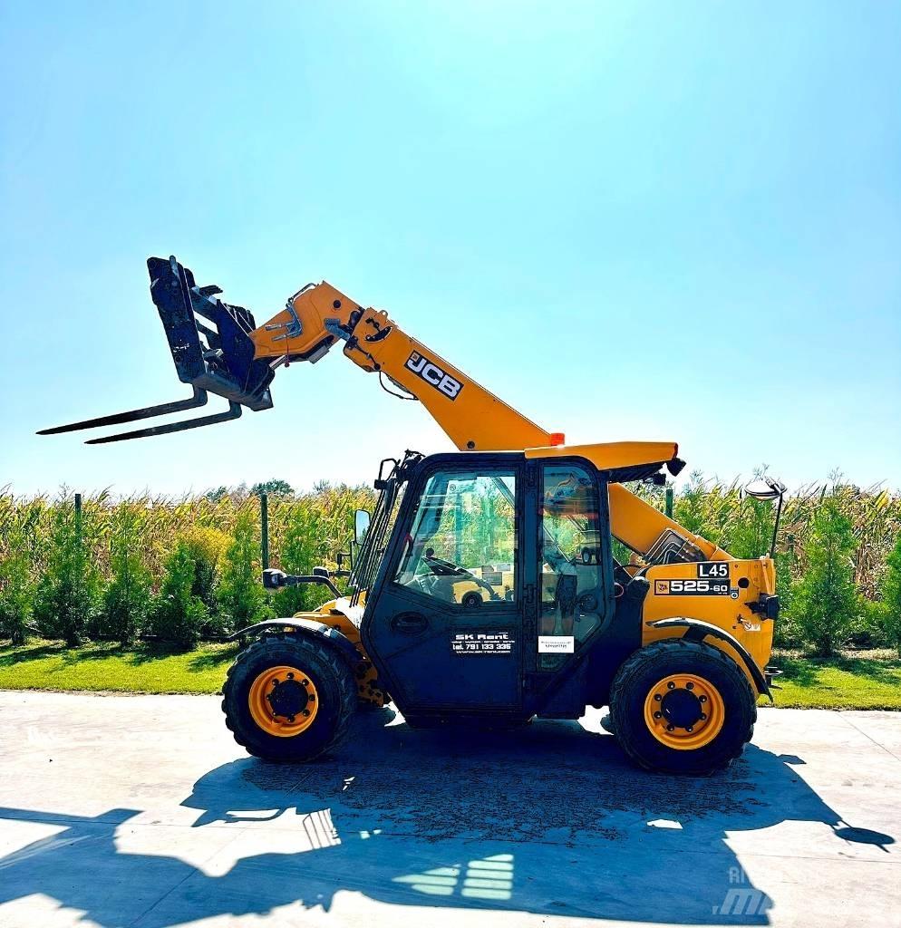 JCB 525-60 مناولات متداخلة