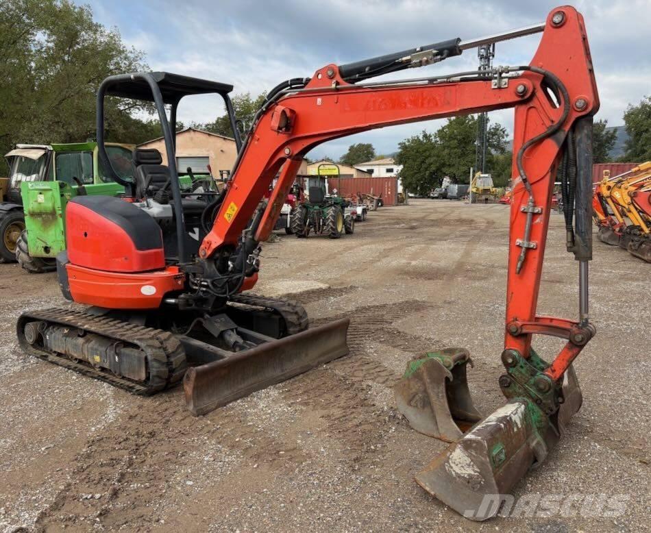 Kubota U 35-3 A حفارات صغيرة أقل من 7 طن (حفارات صغيرة)
