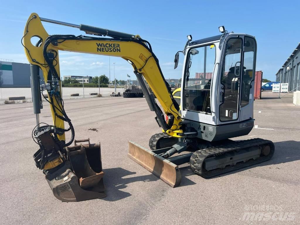 Wacker Neuson EZ 38 حفارات صغيرة أقل من 7 طن (حفارات صغيرة)
