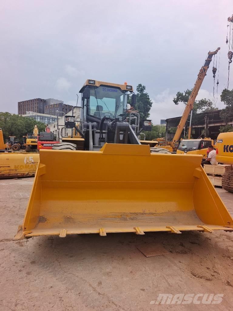 XCMG ZL50GN لوادر بعجل