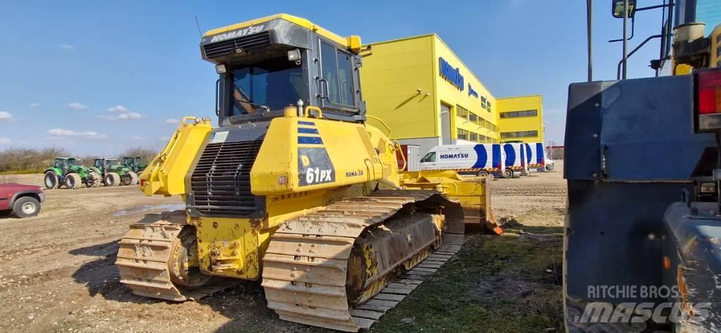 Komatsu D 61 PX -24 بلدوزرات مجنزرة