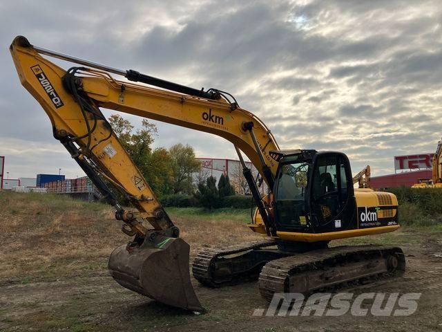JCB JS 210 LC حفارات زحافة