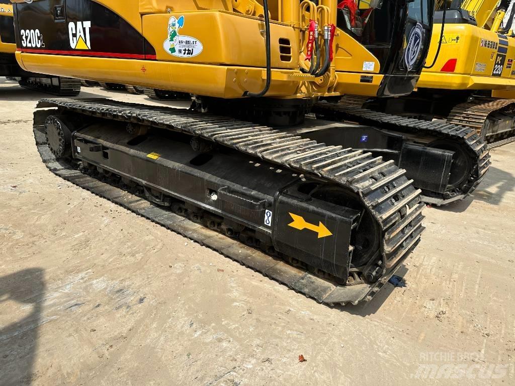 CAT CAT320C حفارات وسط 7 طن - 12 طن