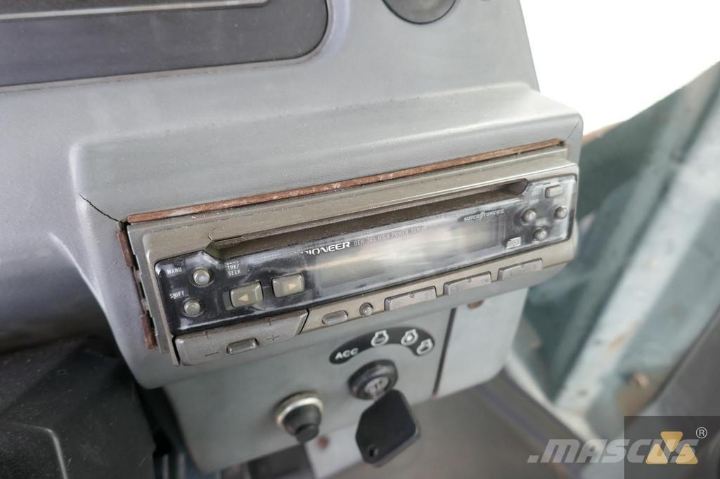 New Holland 9482 الجرارات