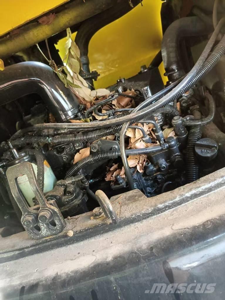Yanmar Vio 75 حفارات وسط 7 طن - 12 طن