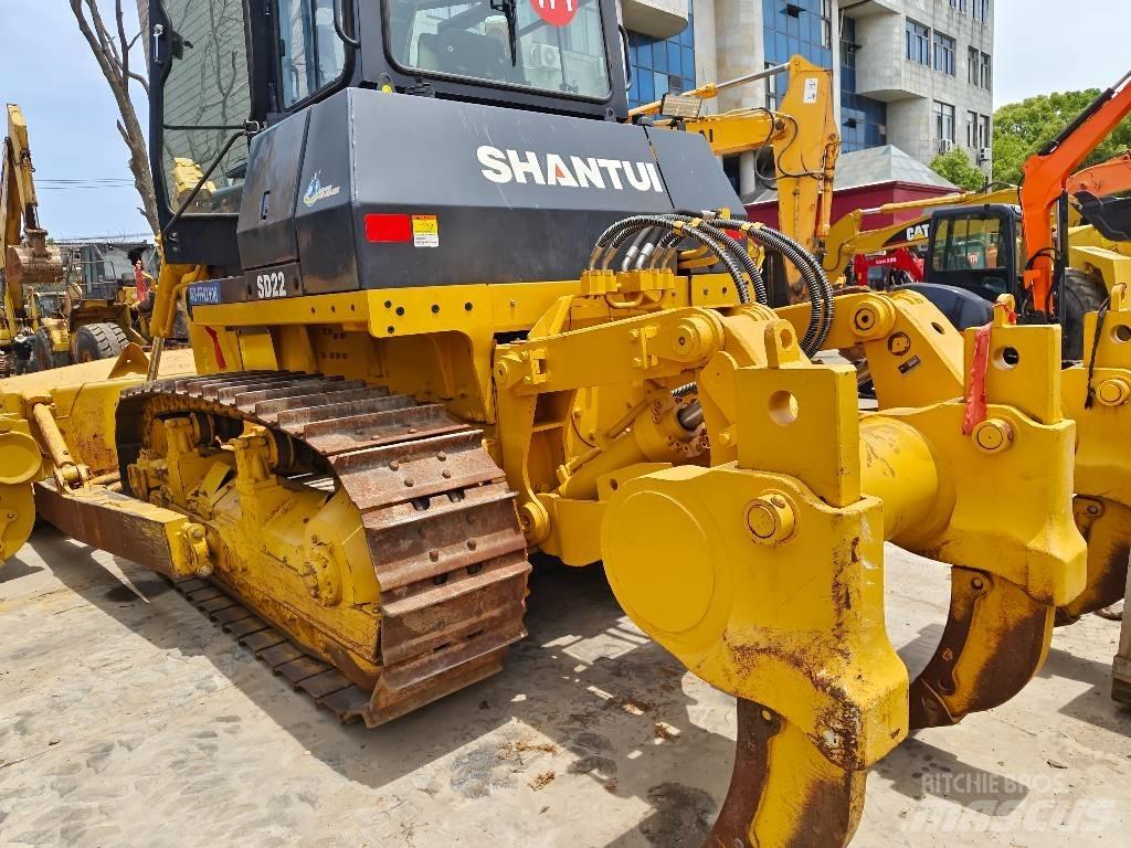 Shantui SD 22 بلدوزرات مجنزرة