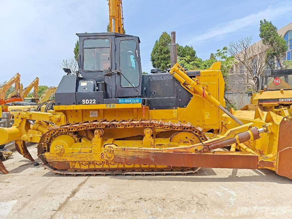 Shantui SD 22 بلدوزرات مجنزرة