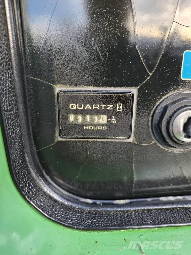 JLG 600 AJ رافعات سلة مفصلية