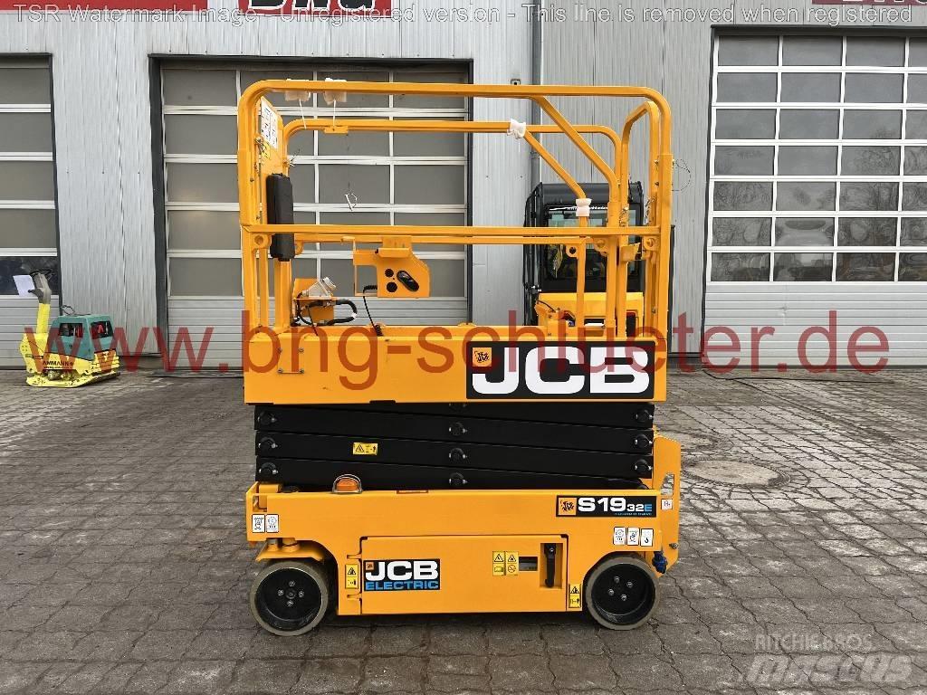 JCB S 1932 E -Demo- رافعات مقصية الشكل