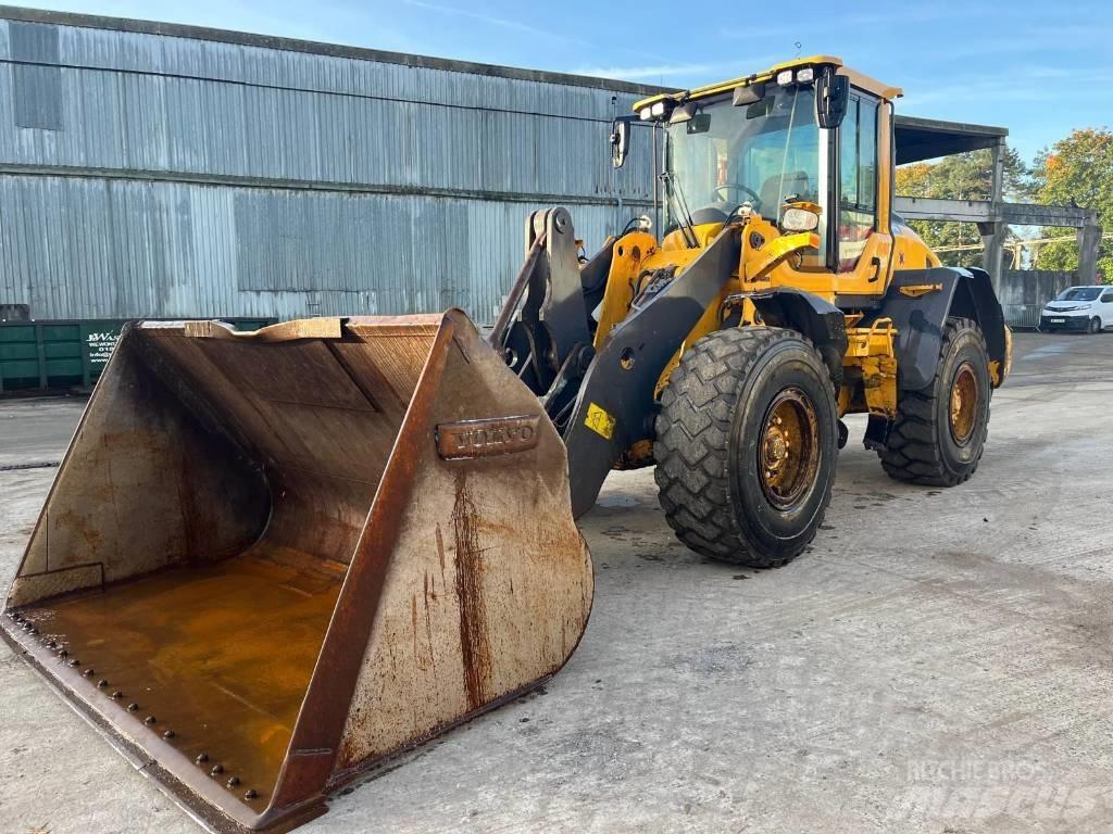 Volvo L 90 H لوادر بعجل