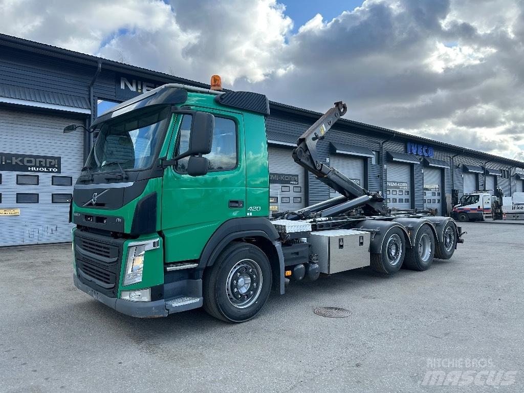 Volvo FM 420 8x2/4 شاحنات الرافعات الخطافية