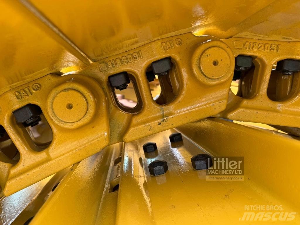 CAT D6 LGP بلدوزرات مجنزرة