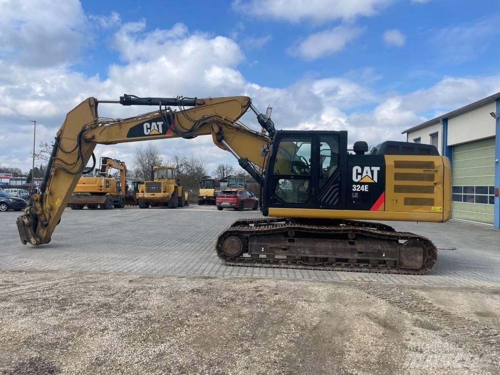 CAT 324 E LN حفارات زحافة