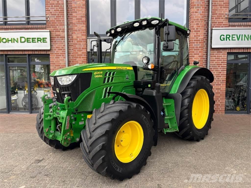 John Deere 6120R الجرارات