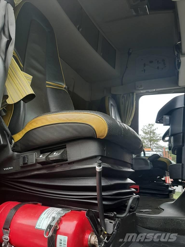 Volvo FH 16 شاحنات أشجار