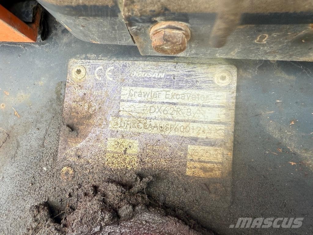 Doosan DX 62 R-3 حفارات صغيرة أقل من 7 طن (حفارات صغيرة)
