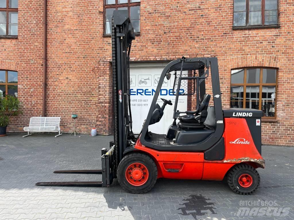 Linde E 35 P شاحنات ذات رافعات شوكية تعمل بالكهرباء