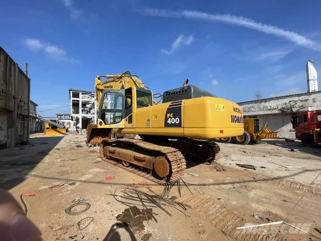 Komatsu PC 400-8 حفارات زحافة