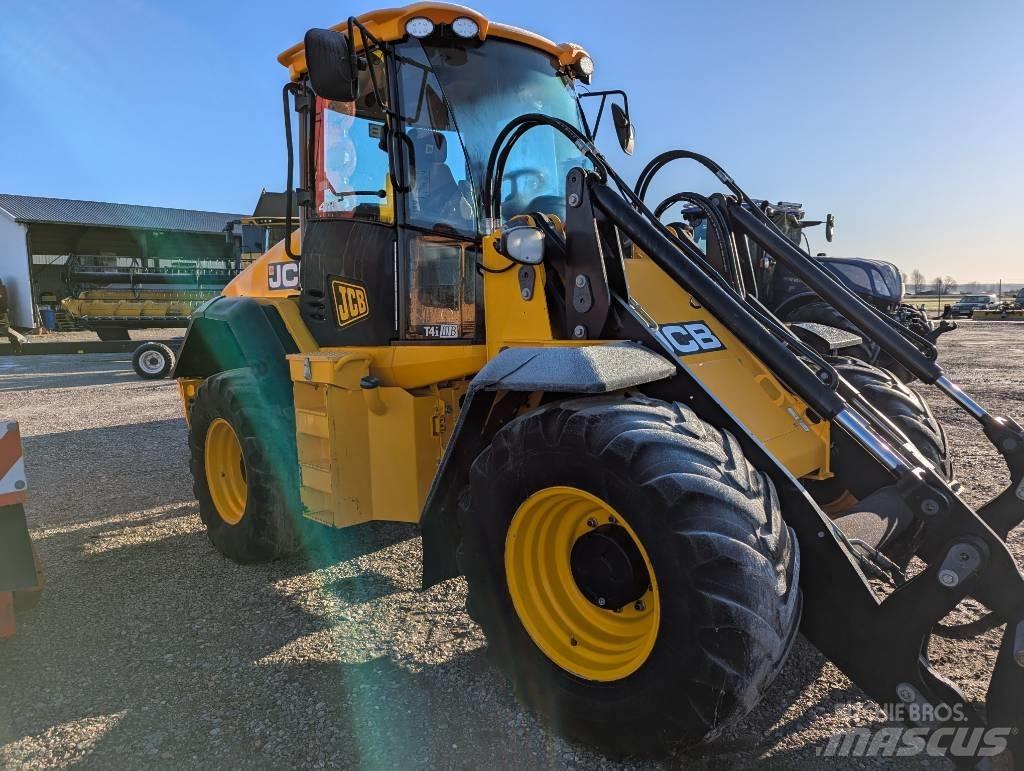 JCB 413 S لوادر بعجل