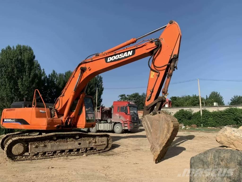 Doosan DH300 حفارات زحافة