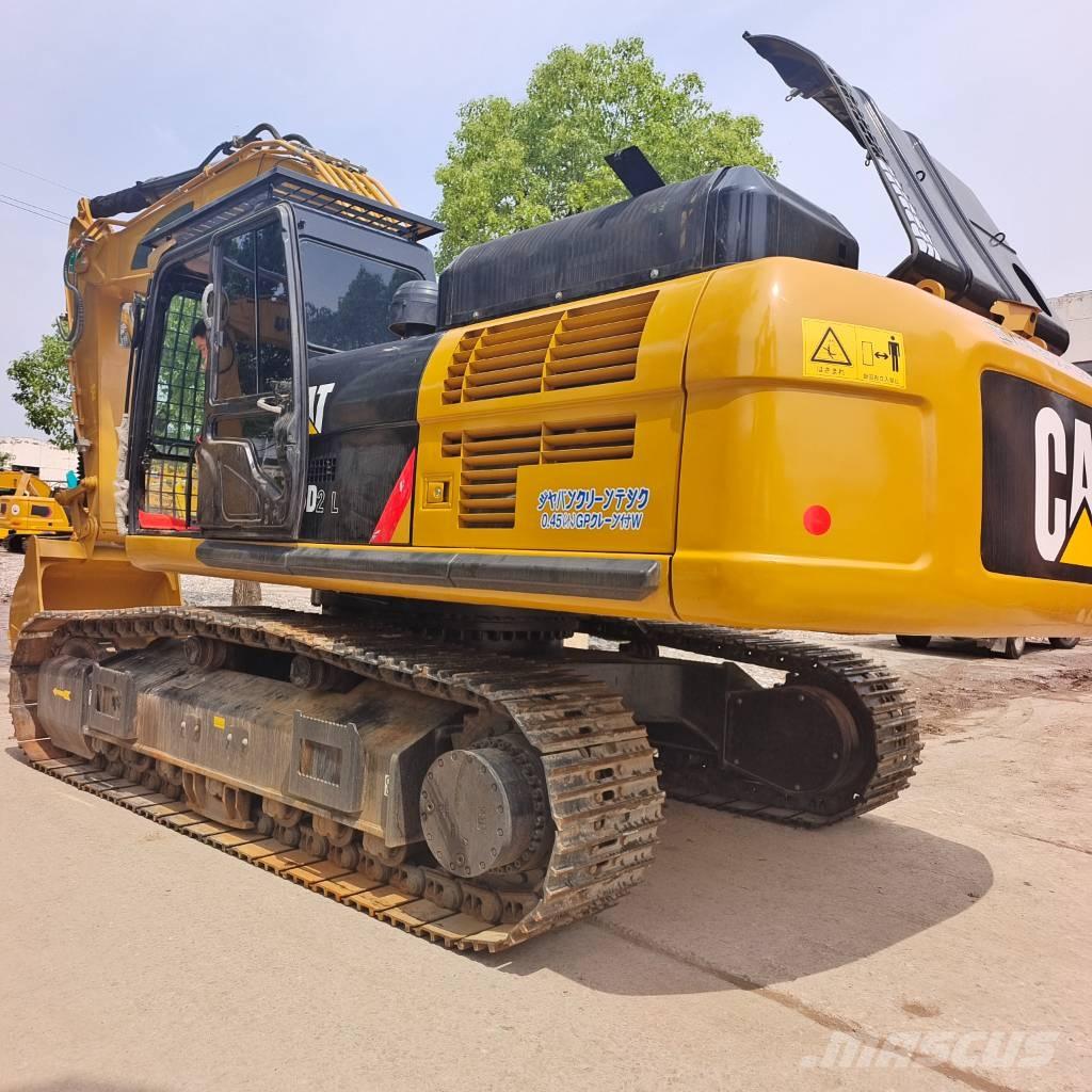 CAT 336DL حفارات زحافة