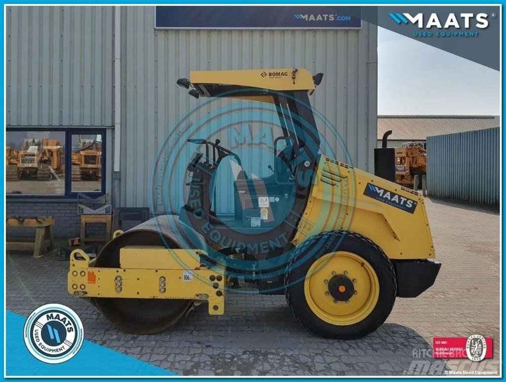 Bomag BW 124 D H-4 مداحل أحادية الأسطوانة