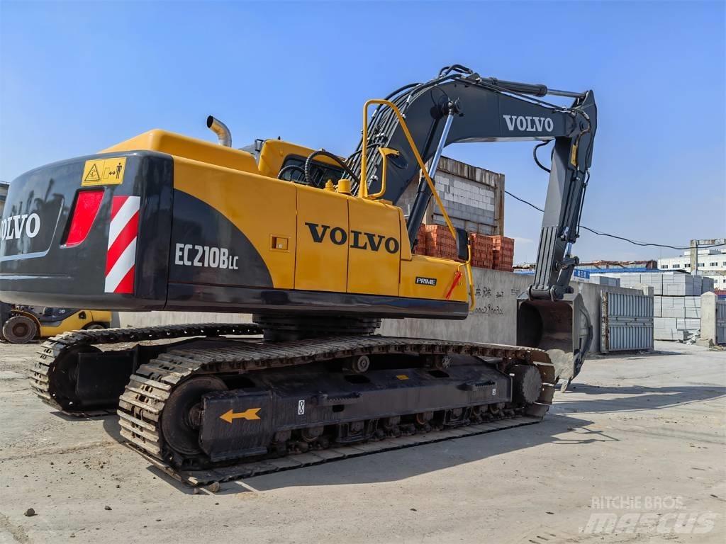 Volvo EC 210 B LC حفارات وسط 7 طن - 12 طن