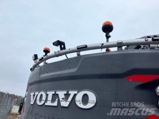 Volvo EW 160 E حفارات بعجل