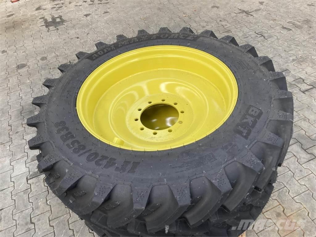 BKT 420/85R38 الإطارات والعجلات والحافات