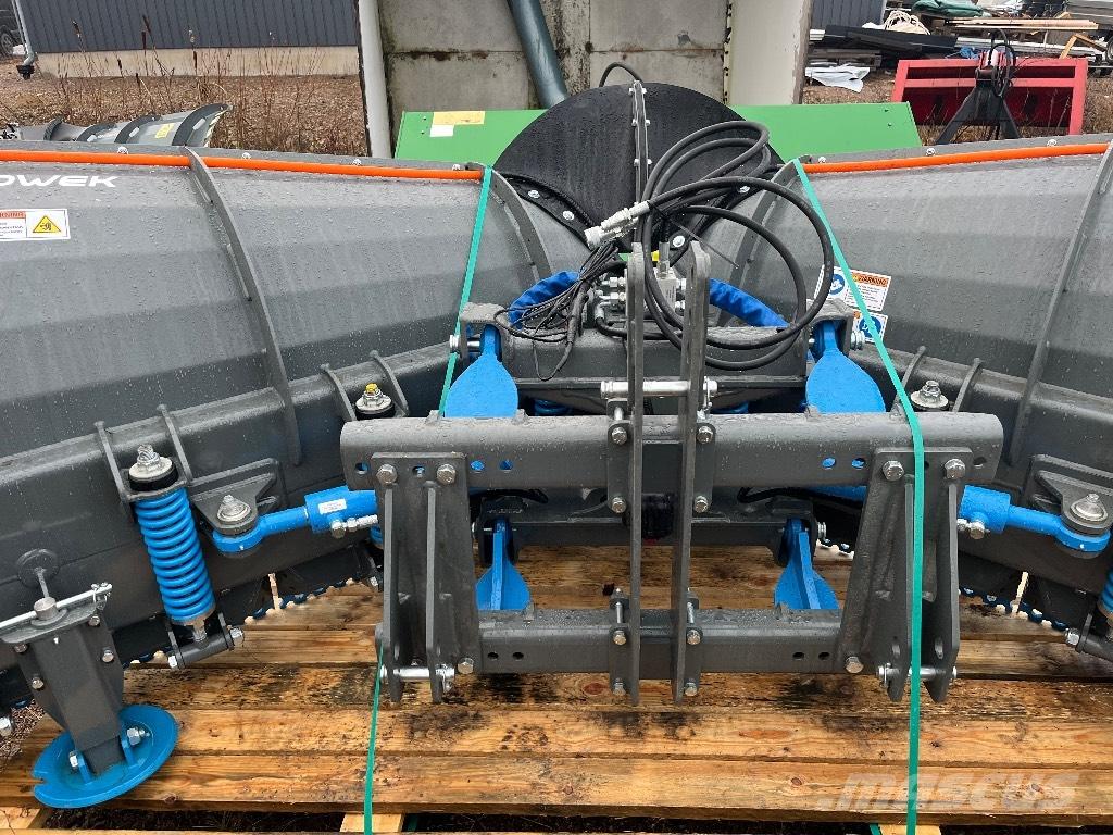 Snowek N360 حراثات ونصول الجليد