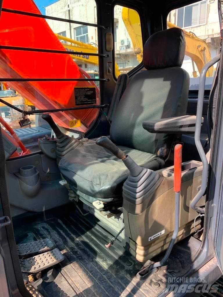 Hitachi Zaxis 240 حفارات زحافة