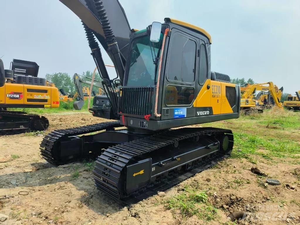 Volvo EC 210 حفارات زحافة