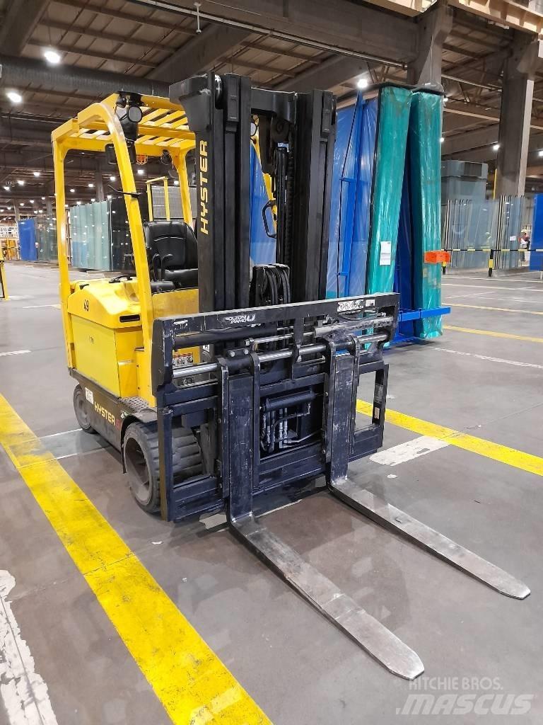 Hyster E 5.0 XNS شاحنات ذات رافعات شوكية تعمل بالكهرباء
