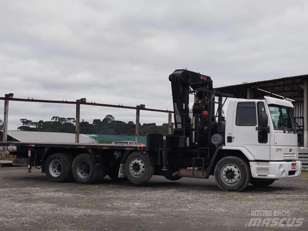 Ford Cargo 2422 E شاحنات الرافعات