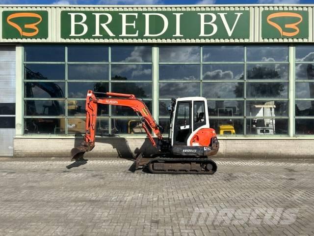 Kubota KX 121-3 حفارات زحافة