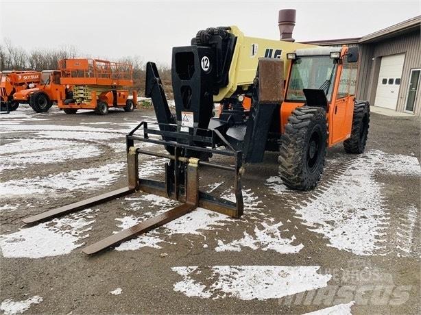 JLG G 12-55 A مناولات متداخلة