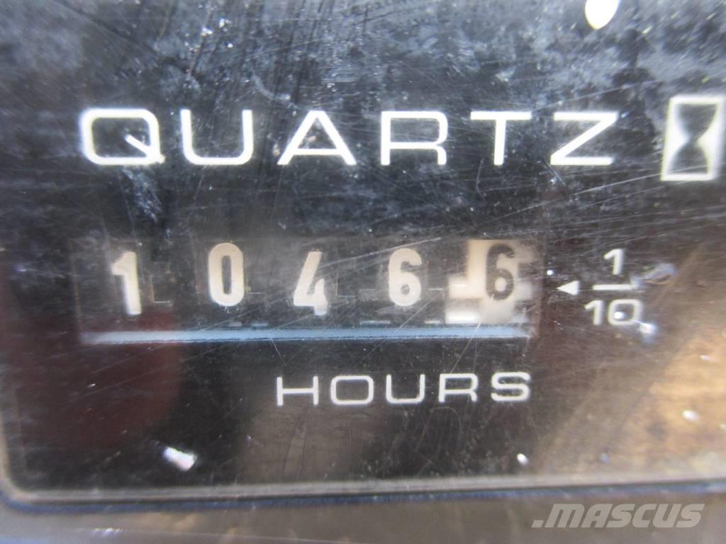 JLG 3246 ES رافعات مقصية الشكل