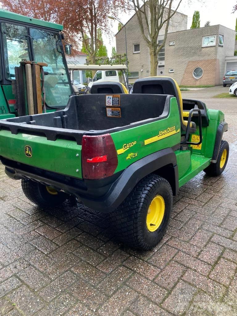John Deere Gator CX ماكينات منفعة عامة