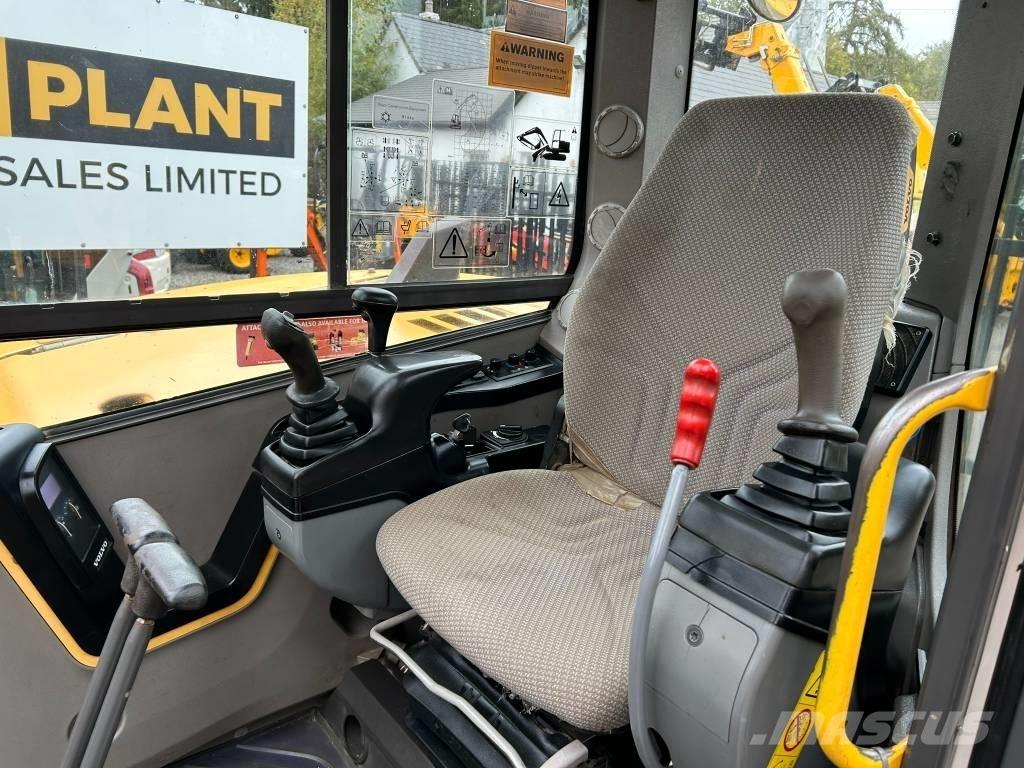 Volvo ECR 88 D حفارات وسط 7 طن - 12 طن