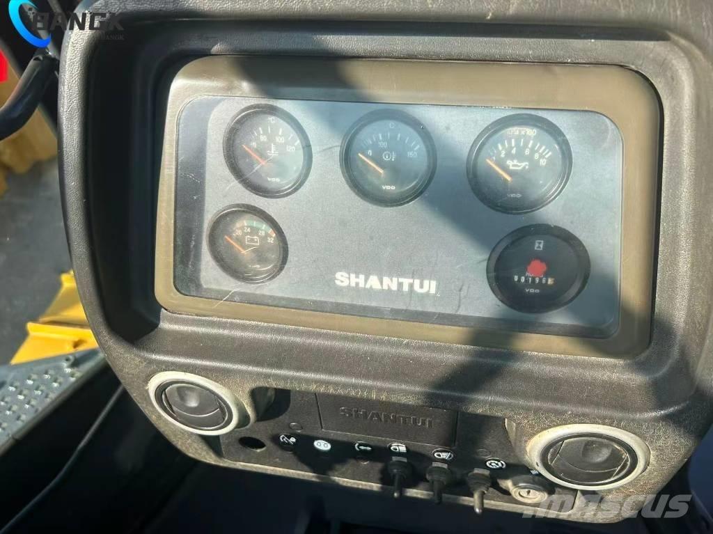 Shantui SD 13 بلدوزرات مجنزرة