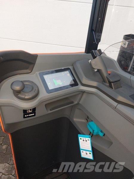 Toyota SSI200D شاحنات مناولة ذاتية الدفع