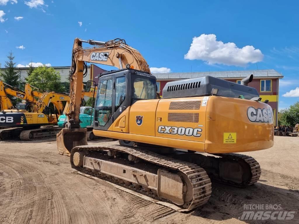 CASE CX 300 C حفارات زحافة